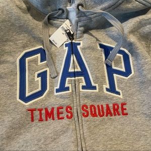 GAP | Tops | Gap Times Square Hoodie Sweatshirt Zip Up Nwt Xs 69 | Poshmark